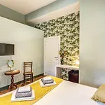 Oda ve Kahvaltı Tree Charme Trilussa 4*
