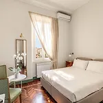 Tree Charme Trilussa 4* Roma