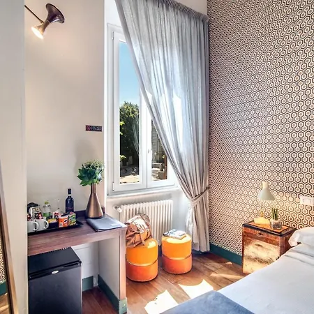 Tree Charme Trilussa 4* Roma