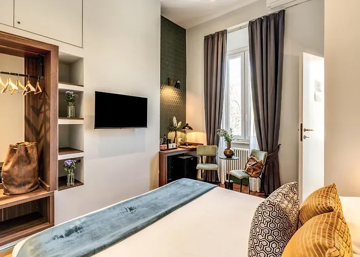 Tree Charme Trilussa Rom