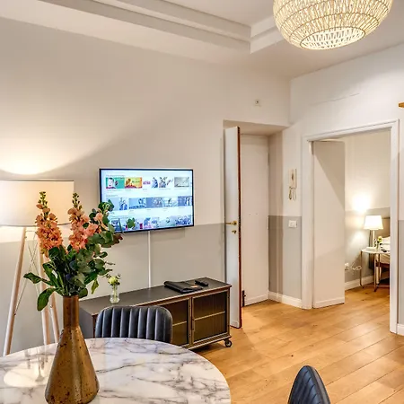 Tree Charme Trilussa 4*