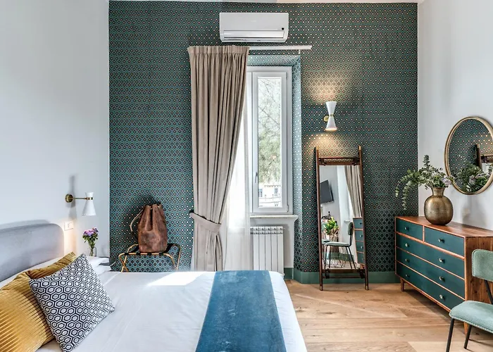 Tree Charme Trilussa Bed & Breakfast 4*