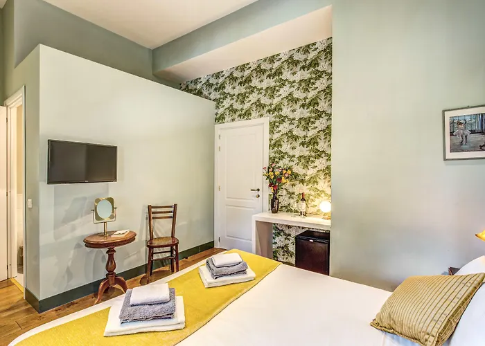 Couette-café Tree Charme Trilussa 4*