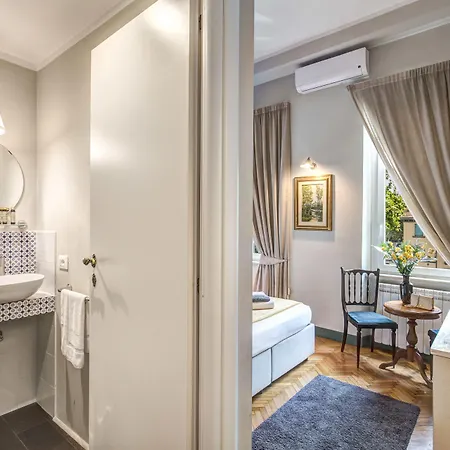 Tree Charme Trilussa Bed & Breakfast 4*